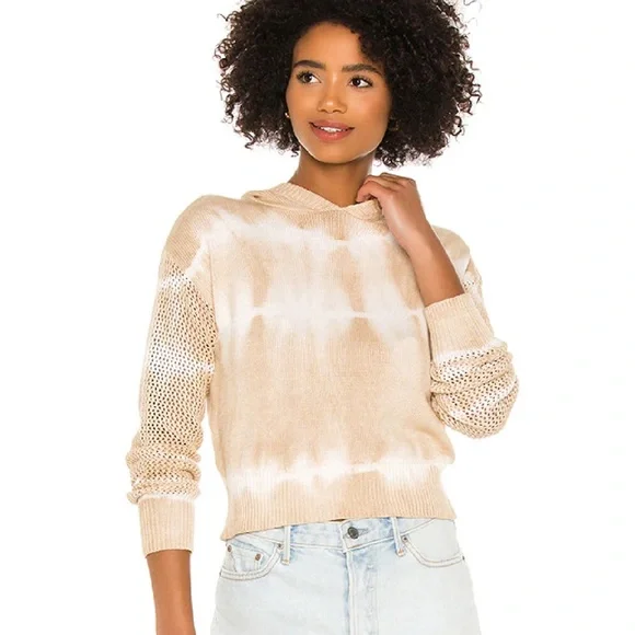super down
tallie hooded sweater
NWT beige and white size xs - Picture 1 of 14